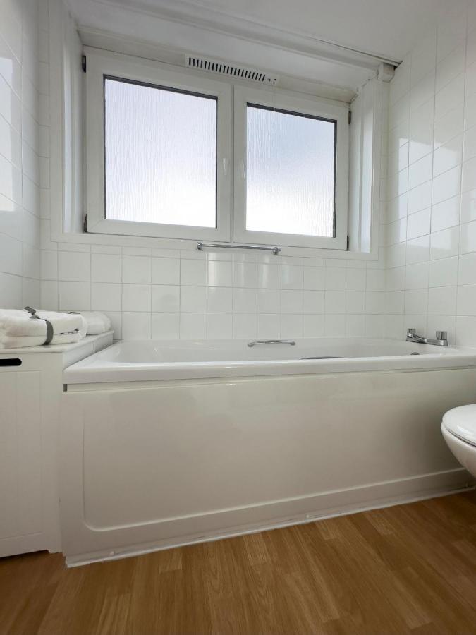 Scandi Style Duplex Sleeps 6 Linlithgow Exterior photo